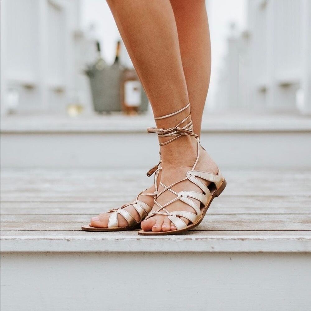 Lilly Pulitzer Gold Leather Gladiator Sandal - size 9.5M